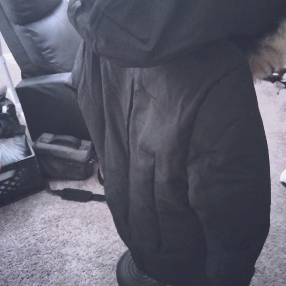 Sam Edelman black fur coat - Picture 5 of 12